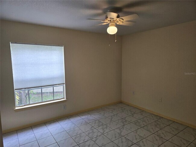 Building Photo - 7428 Vista Way