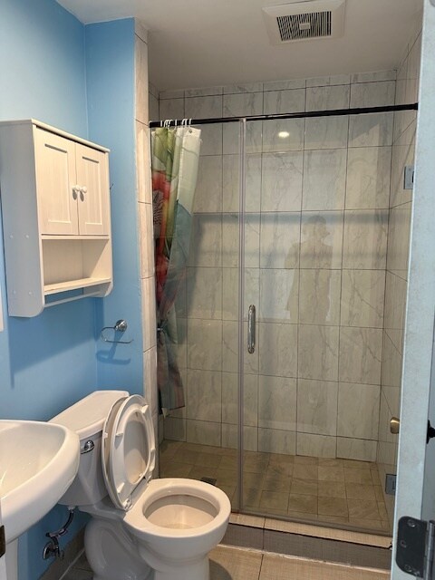 Bathroom two - 1606 Elm St