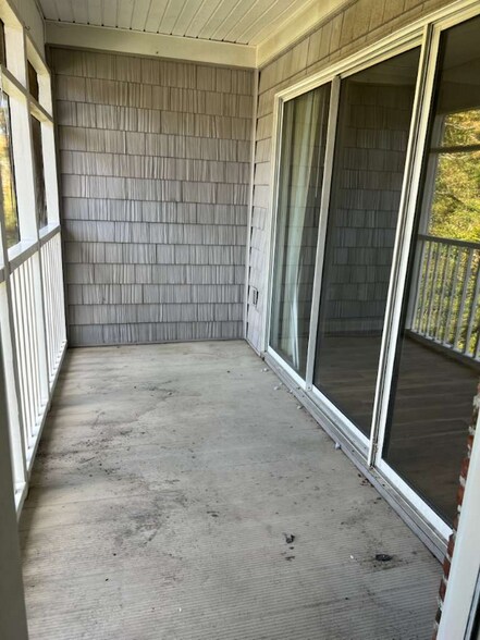 Building Photo - 4025 Sandtrap Ave