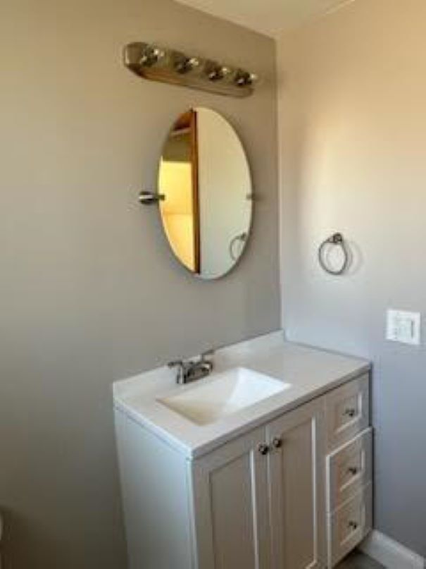 Bathroom - 1125 Bohland Ave