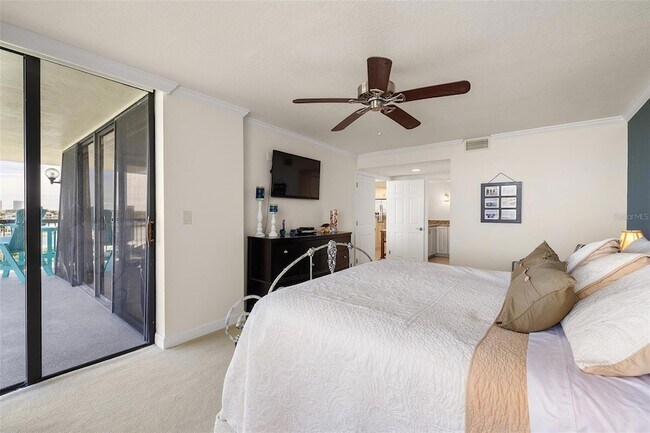 Building Photo - 9425 Blind Pass Rd