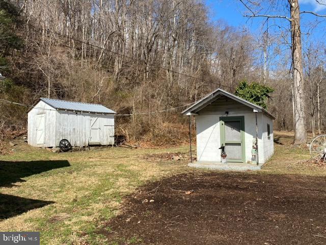 Building Photo - 4303 Weakley Hollow Rd