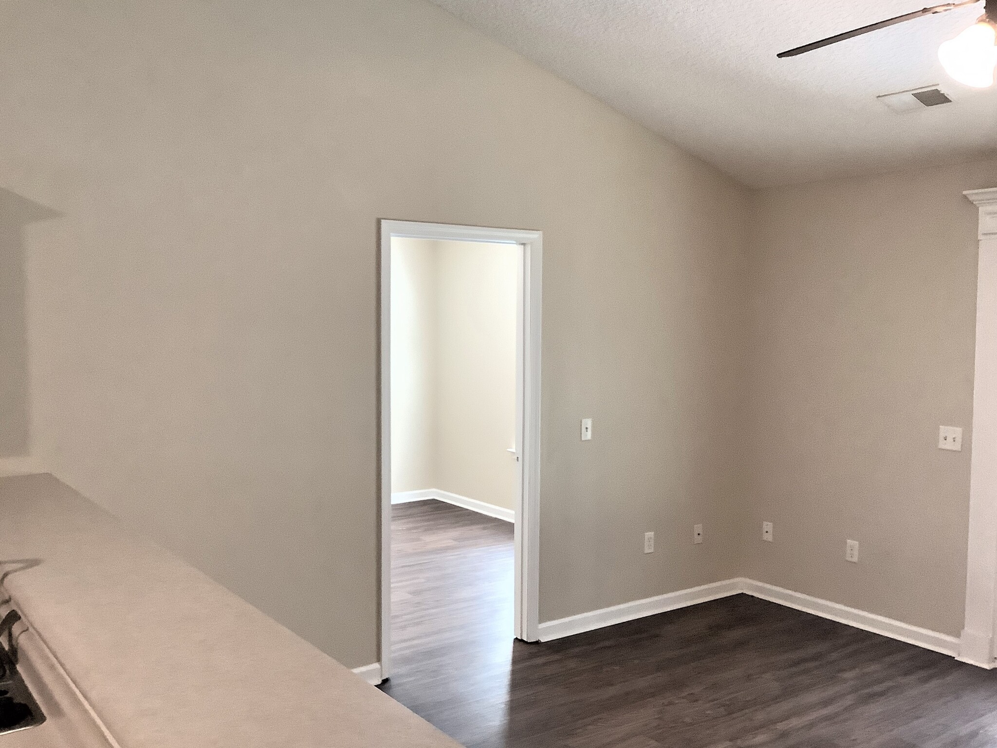 Building Photo - 132 Stonewalk Dr