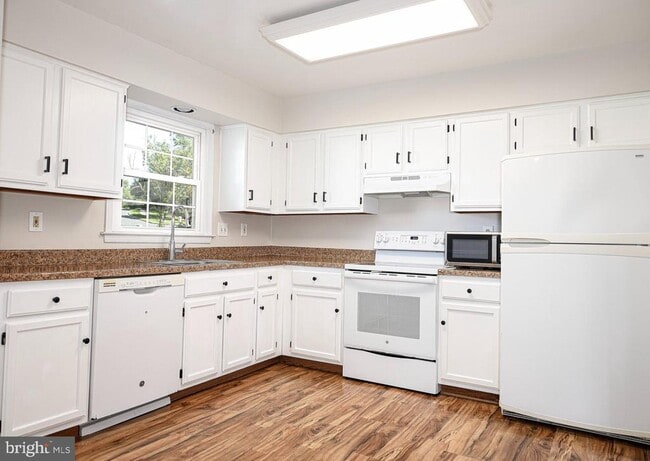 Building Photo - 3406 Winter Moss Ct