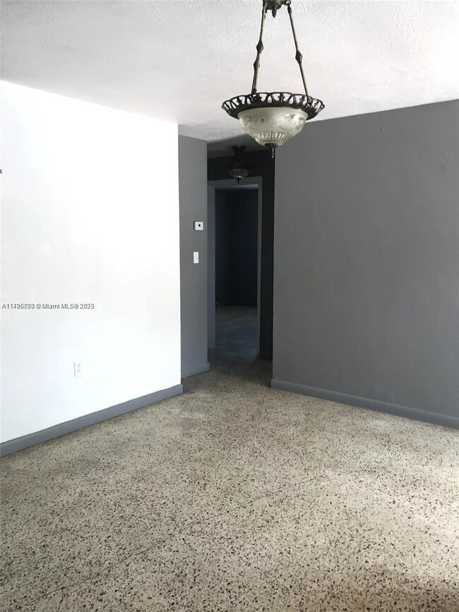 Building Photo - 3121 NW 103rd St