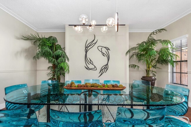 Building Photo - 1679 Tampa Rd