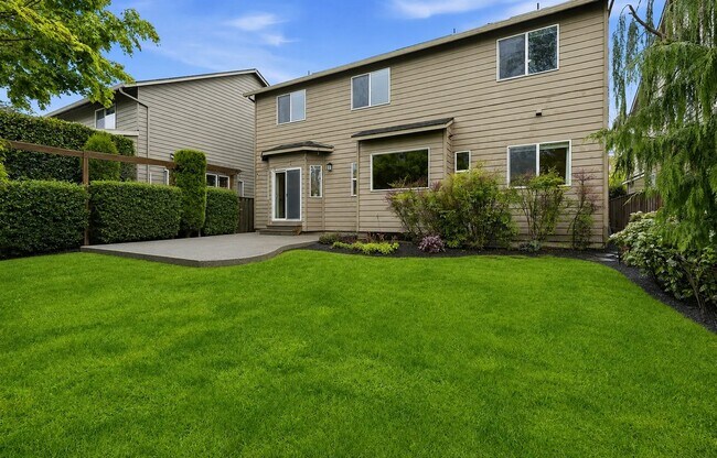 Building Photo - 17318 SW Galewood Dr