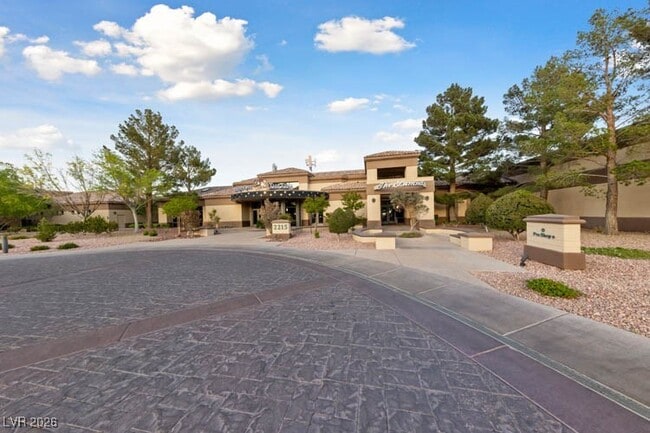 Building Photo - 8536 Desert Holly Dr