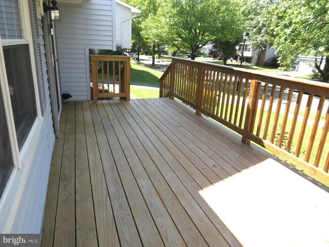 Building Photo - 1513 Wampanoag Dr