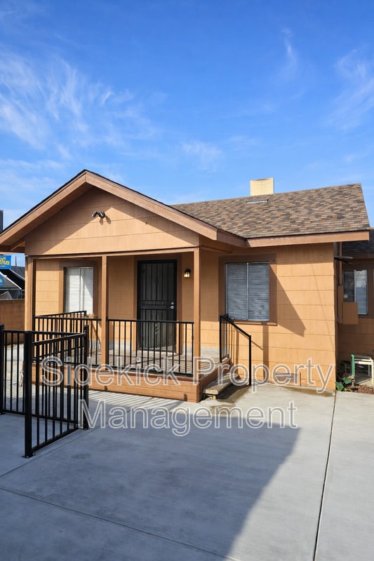 Building Photo - 1157 S Townsend Ave