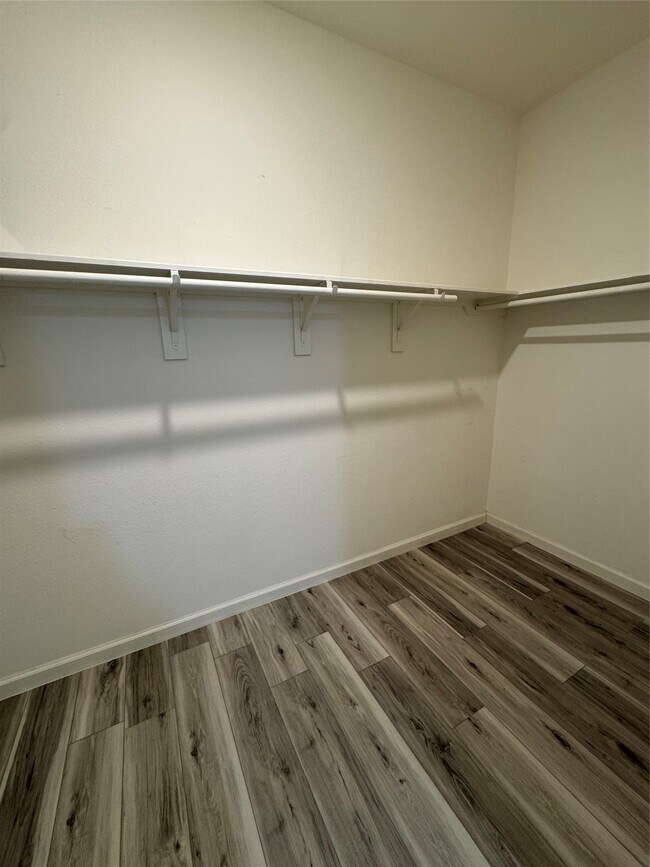 Building Photo - 1061 Long Bay Ct