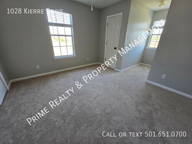 Building Photo - 1028 Kierre Dr