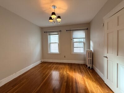 Building Photo - 723 Bennington St