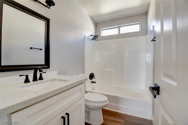 Building Photo - 4009 Hidden Oasis Ct