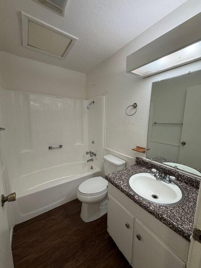 Building Photo - NICE 3 BEDROOM HOME WITH 2 FULL BATHS IN NORTH EAST IND. SCHOOL DISTRICT FEATURING VINYL PLANK "W...