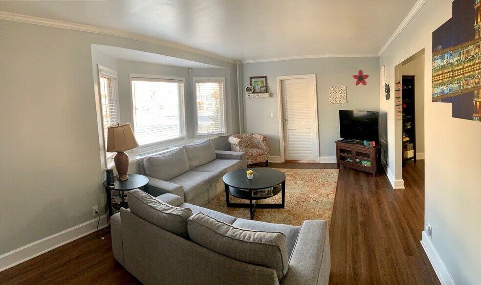 Building Photo - 29 Cardinal Ave