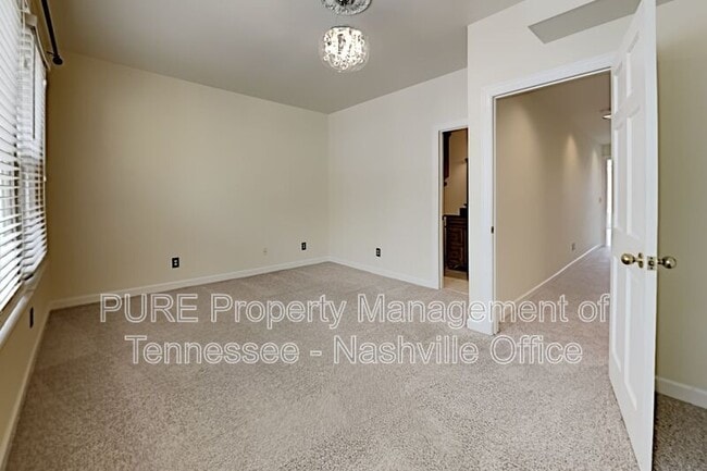 Building Photo - 344 Ardsley Pl