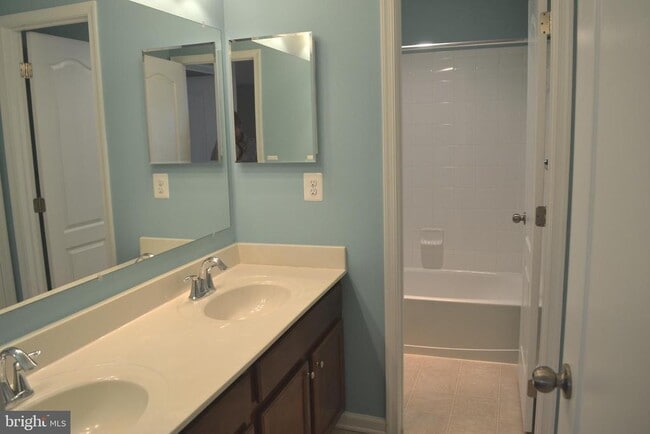 Building Photo - 29281 Superior Cir