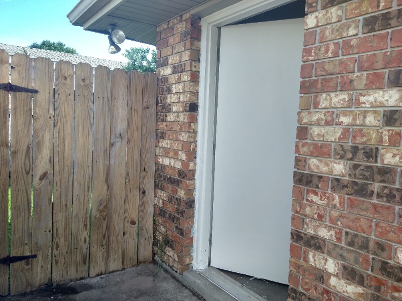 Building Photo - 6204 Mitchell Ave