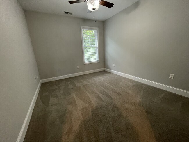 Building Photo - 1178 Commonwealth Cir