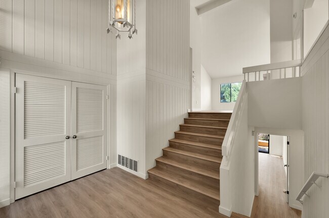 Building Photo - 2579 Caminito Muirfield