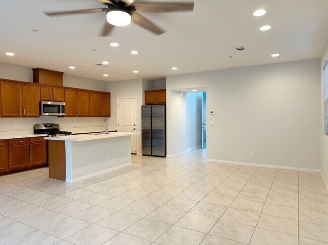 Building Photo - 11585 Salt Creek Ave