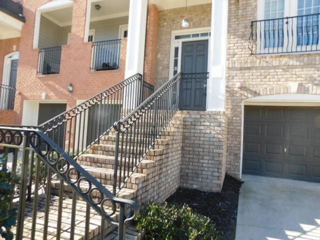 Building Photo - 3002 Montclair Cir SE