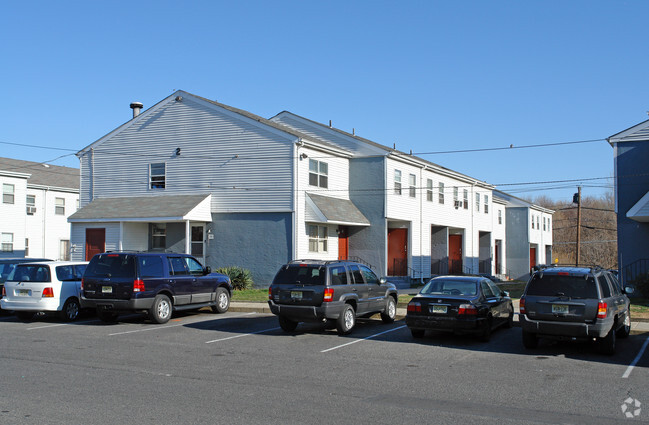 Primary Photo - Centennial Village Apartments