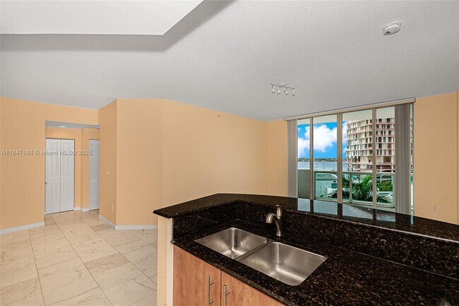 Building Photo - 7900 Harbor Island Dr