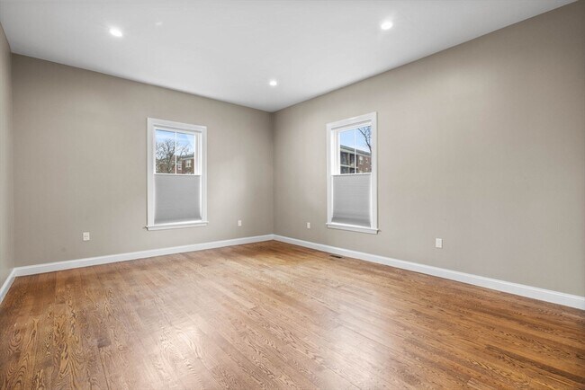 Building Photo - 63 Perrin St