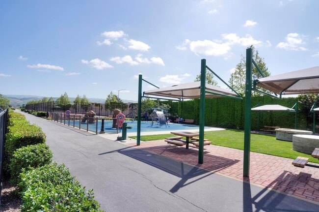 Building Photo - $3995 / 3BR - GORGEOUS NEWER MILPITAS HOME