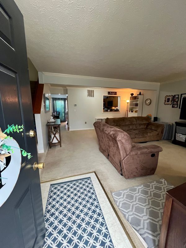 Building Photo - 107 Bentley Ct