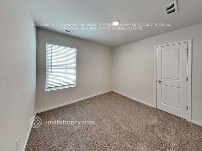 Building Photo - 5125 Spring Breeze Blvd