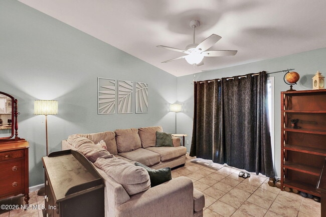 Building Photo - 2521 White Horse Rd E