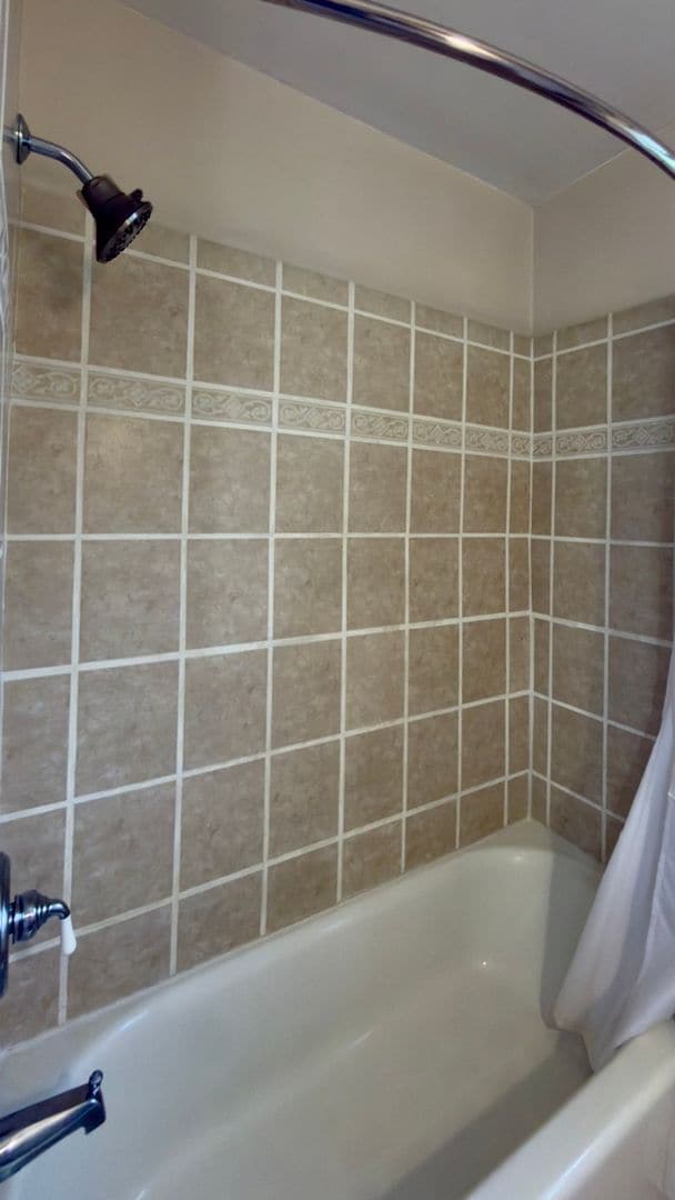Building Photo - 3 bedroom | 2 bath | Single family home in Citrus Heights