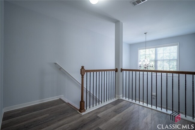 Building Photo - 168 Putters Dr