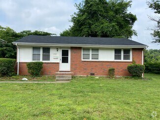 Building Photo - 3 Bedroom, 1 Bathroom House in Winston-Salem