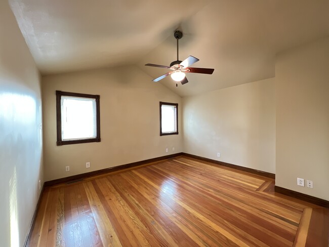 Building Photo - 2268 White St