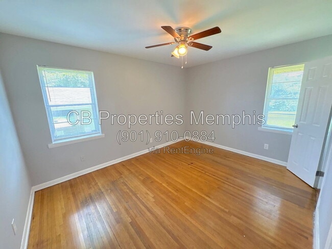Building Photo - 4493 Westmont Rd