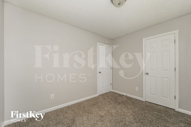 Building Photo - 208 Pleasant Way