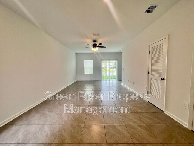 Building Photo - 83 Tidal Bch Ave