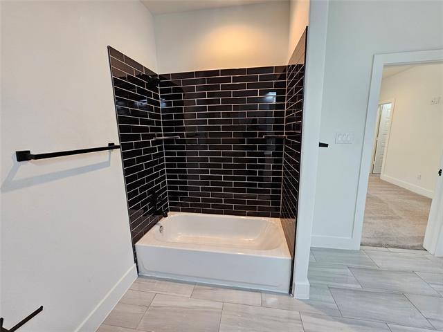 Building Photo - 2374 Southwood Dr