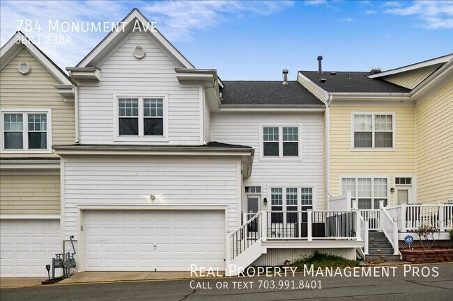 Building Photo - 784 Monument Ave