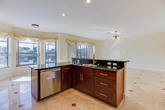 Building Photo - 2231 SW 164th Ave