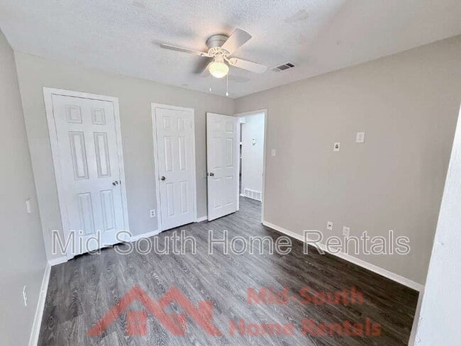 Building Photo - 6419 Ashton Rd