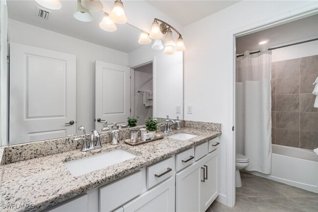 Building Photo - 13924 Pine Lodge Ln