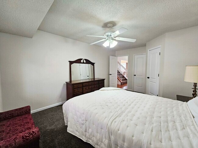 Building Photo - 7486 Liberty Bell Dr