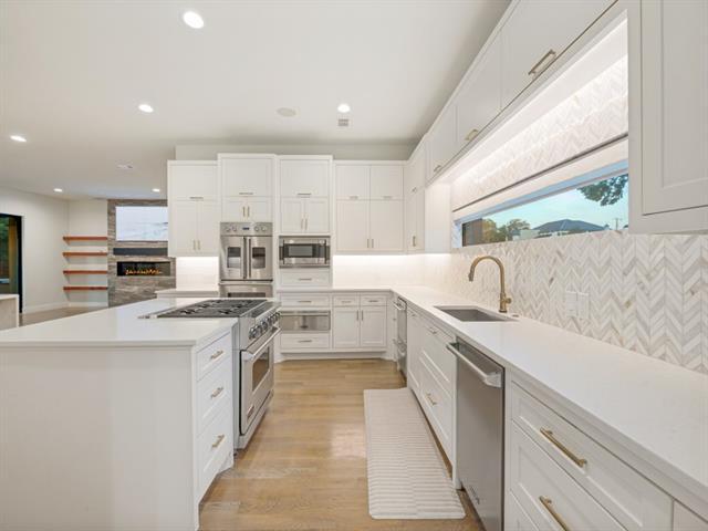 Building Photo - 5615 Brookstown Dr