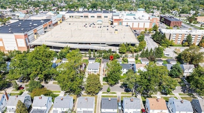 Building Photo - 4069 Bushnell Rd