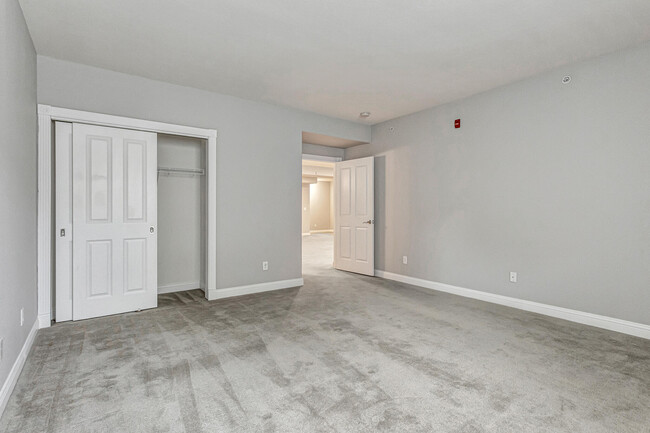 Building Photo - 4666 Sagewood Cir